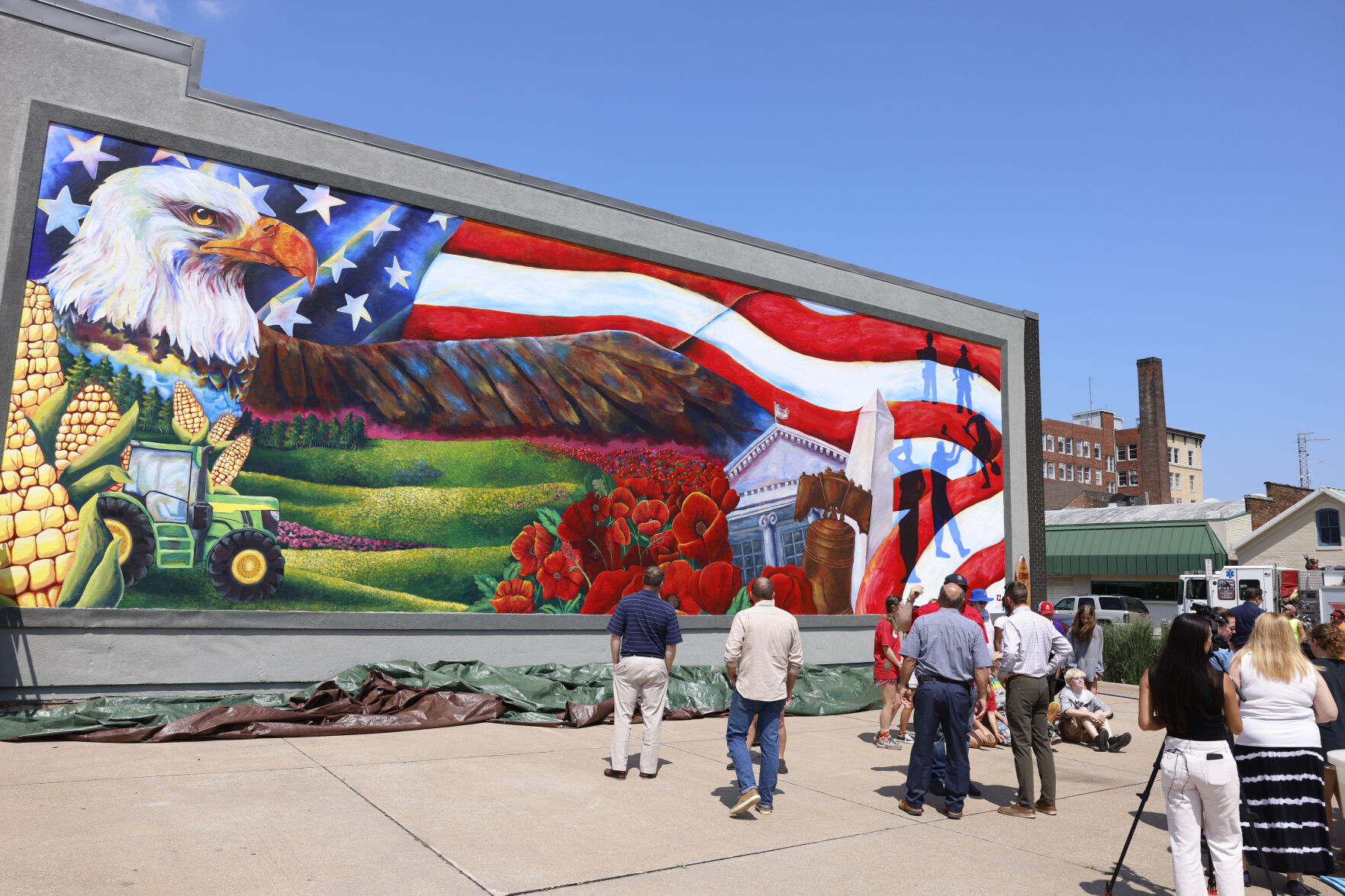 071224-qc-nws-mural 272.jpg